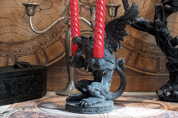 ゴシックライオンガーゴイル キャンドルホルダー スタチュー(像) Gothic Lion Gargoyle Candle Holder Statue 
