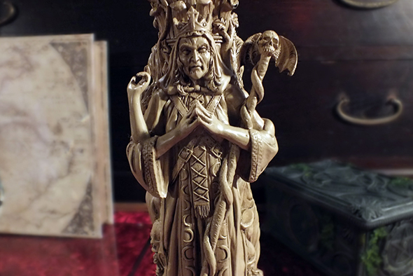 マザーメイデントリプル女神キャンドルホルダー アイボリー Triple Goddess Mother,Maiden,Crone Candle Holder IV
