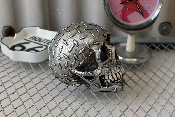 ダイヤモンドプレートスカルヘッド Diamond Plate Skull Head 