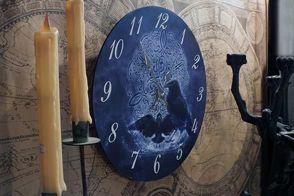 セルティックレイヴン ウォールクロック Celtic Raven Wall Clock Art by Brigid Ashwood 